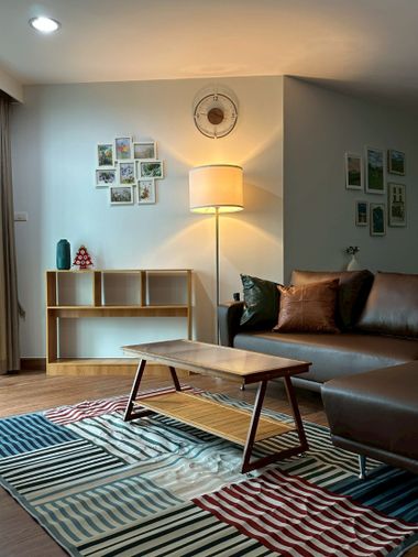 ให้เช่า 2 ห้องนอน 96 ตร.ม พร้อมเข้าอยู่ -- โทรด่วน 094-641-5974