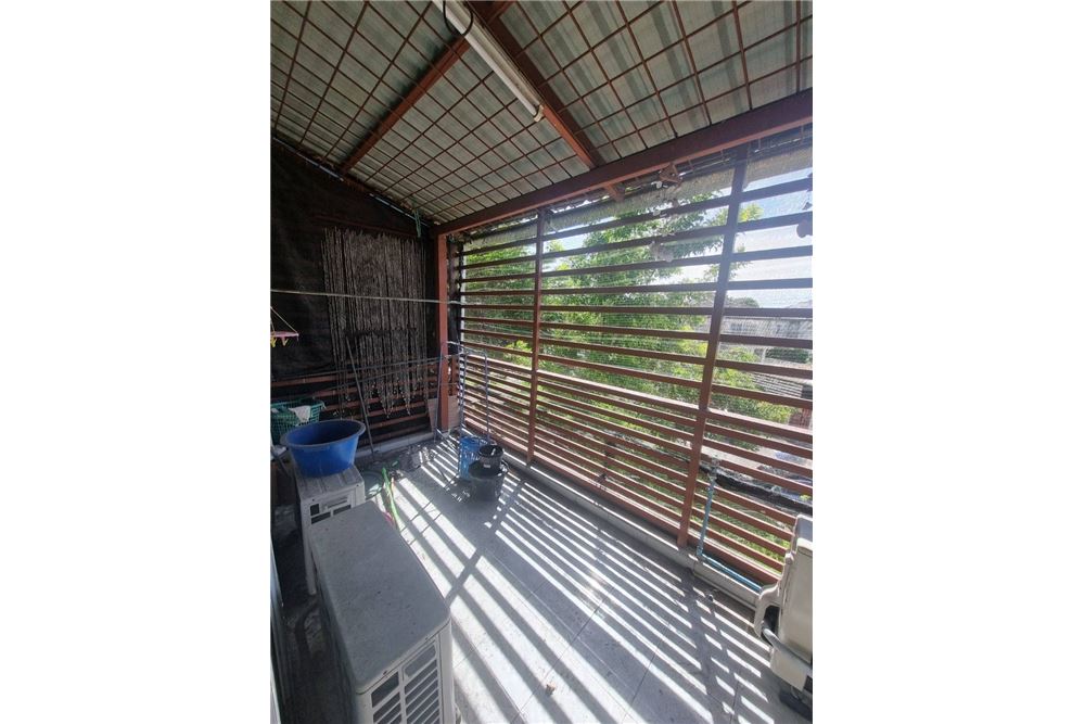 รูป [92001012-108] ขายอาคารพาณิชย์ เนื้อที่ 20.8ตรว. ต.บ้านสวน ชลบุรี - รูปที่ 20/28