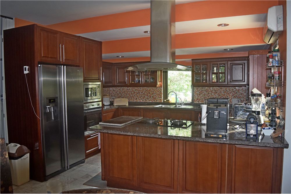 รูป [920121057-6] 2 Villas together for an amazing price of 9.5 million THB - รูปที่ 17/28