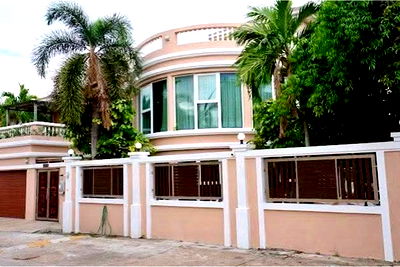 Houses for rent Bang Lamung Chonburi : [920311045-56] House -2storey pattaya for rent