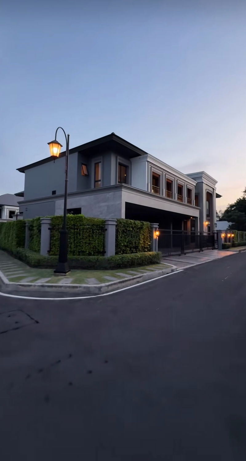 บ้านเดี่ยวให้เช่า : 🍃OwNuch131125🍃  🏡 ขาย / เช่า บ้านหรูหลังใหม่เอี่ยม ✨ โครงการ Grand Bangkok Boulevard (รามอินทรา–เกษตรนวมินทร์) 📍 ติด สวนสยาม อเมซิ่งพาร์ค