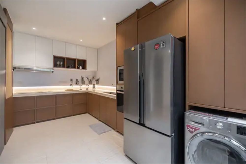 picture [920071001-12934] Newly Renovated Townhouse in Ekkamai - 4/33