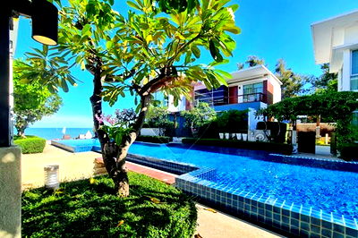 Houses for sale Cha-Am Petchburi : [920601001-358] Beachfront Villa in Hua-Hin Cha-Am For Sale
