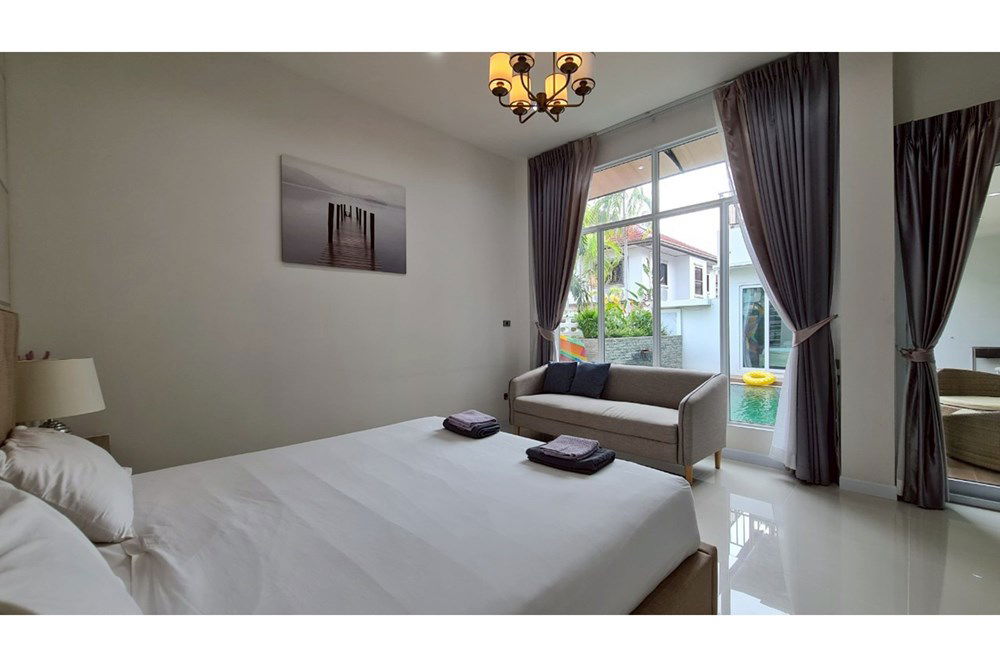 รูป [920311028-281] เช่าบ้านพูลวิลล่าพัทยา Royal Park Village ใกล้หาดจอมเทียน - รูปที่ 15/32