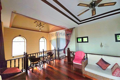 picture [920121018-317] 7 Bedrooms Seaview Villa with 5 Rai +of Land for Sale - 9/34