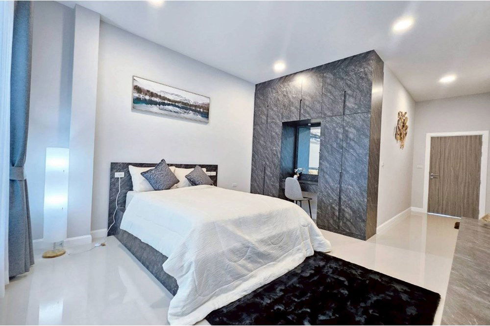 picture [920311028-274] Last chance! Luxury corner house for sale @Garden Ville 6 Pattaya. - 21/30