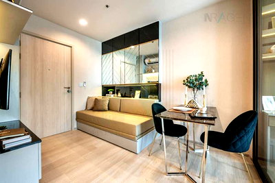 Condos for rent : For Rent Condo LIFE ONE WIRELESS Building 1, Floor 40,1 bed room, Room size 35.00 sqm