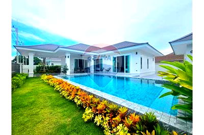 Houses for sale Hua Hin Prachaubkirikhan : [920601001-213] Brand New Modern Pool Villa, 3 Bed 3 Bath