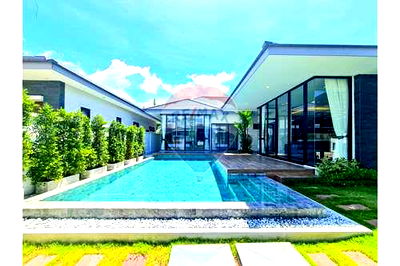 Houses for sale Hua Hin Prachaubkirikhan : [920601001-27] 3 Bed 3 Bath Brand New Villa in Hua-Hin Soi 114 For Sale (Off-Plan)