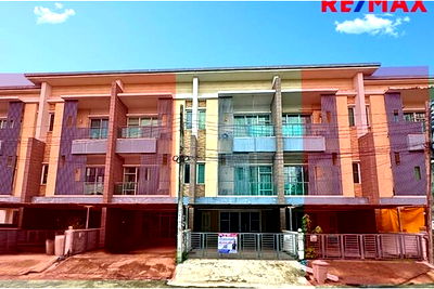 ทาวน์โฮม MRT ลาดพร้าว 101 : [920091001-1071] ขายทาวน์โฮม 3 ชั้น โครงการ Town Plus X Ladprao