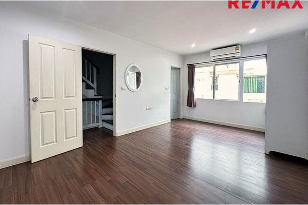 รูป [920091001-1071] ขายทาวน์โฮม 3 ชั้น โครงการ Town Plus X Ladprao - รูปที่ 15/25