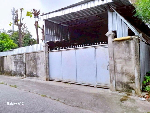picture Warehouse for rent 750 sq.m. HomePro Phetkasem 2.8km. with office house 4 bed 2 bath KhlongPhasiChar - 2/8