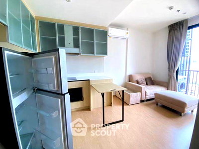 Condos for sale : 1-BR Condo at Maru Ekkamai 2 near BTS Ekkamai (ID 2428800)