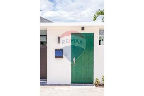 picture [920601001-38] 3 Bed 2 Bath Pool Villa in Hua Hin Soi 112 For Sale - 20/47