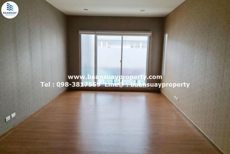 รูป ให้เช่า ทาวน์โฮม 3 ชั้น ถนนแจ้งวัฒนะ ใกล้เมืองทองธานี และทางด่วน - รูปที่ 6/8