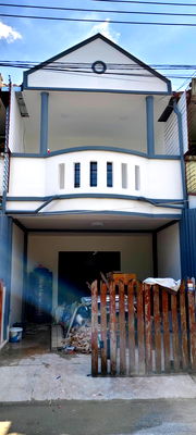 ทาวน์โฮม เขตคันนายาว : ทาวน์เฮ้าส์ ซอยรามอินทรา46 หมู่บ้าน บก.ทหารสูงสุด รีโนเวทใหม่ พร้อมอยู่  ทำเลหายาก  เดินทางสะดวก