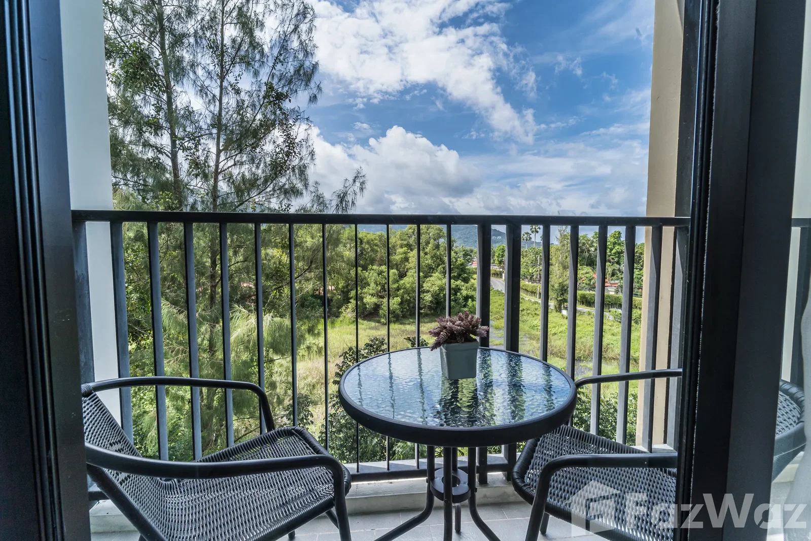 Modern 1-Bedroom Condo for sale at Zcape X2 5873688 - image 2