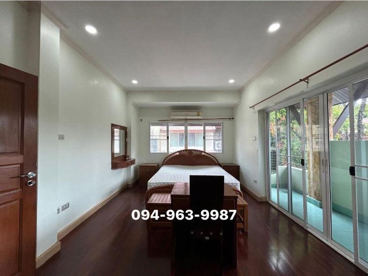 รูป ให้เช่าบ้านเดี่ยว เกษตรนวมินทร์ ถนนนวลจันทร์ 90ตรว. 4นอน 3น้ำ 1ห้องแม่บ้าน 1ห้องโถงใหญ่ 1ห้องทำงาน ตกแต่งใหม่ พร้อมอยู่ - รูปที่ 4/22