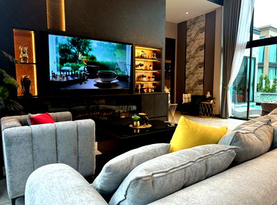 บ้านเดี่ยว บางละมุง ชลบุรี : 💖The Richest Valley🌟 บ้านใหม่พร้อมอยู่ Built-in ทั้งหลัง เริ่มเพียง 16.8 ล้านบาท* 📞 093-1681685 | 065-5639565 | 💚 LINE: @whitesand