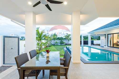 picture [920601001-38] 3 Bed 2 Bath Pool Villa in Hua Hin Soi 112 For Sale - 11/47