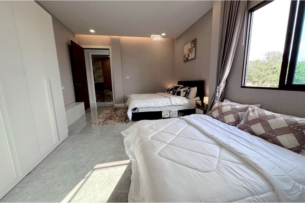 รูป [920311006-309] ขายพูลวิลล่าหรู สไตล์โมเดิร์น พัทยา - หนองไม้แก่น พร้อมเข้าอยู่! - รูปที่ 28/32