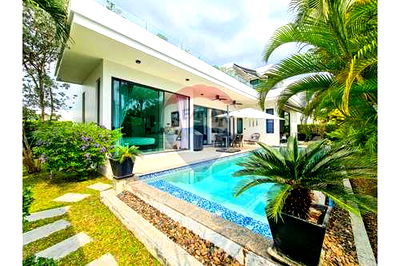 Houses for sale Hua Hin Prachaubkirikhan : [920601001-59] 3 Bed 3 Bath Two Storey Modern Villa in Hua Hin Soi 112 For Sale