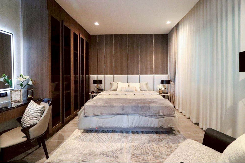 รูป [920311043-29] วิลล่าหรูหรา 3 ชั้น ใหม่เอี่ยม ใจกลางเขาพระตำหนัก พัทยา - รูปที่ 13/21