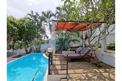 รูป [920121063-90] Captivating Sea View 2 bed Villa for Rent - รูปที่ 14/19