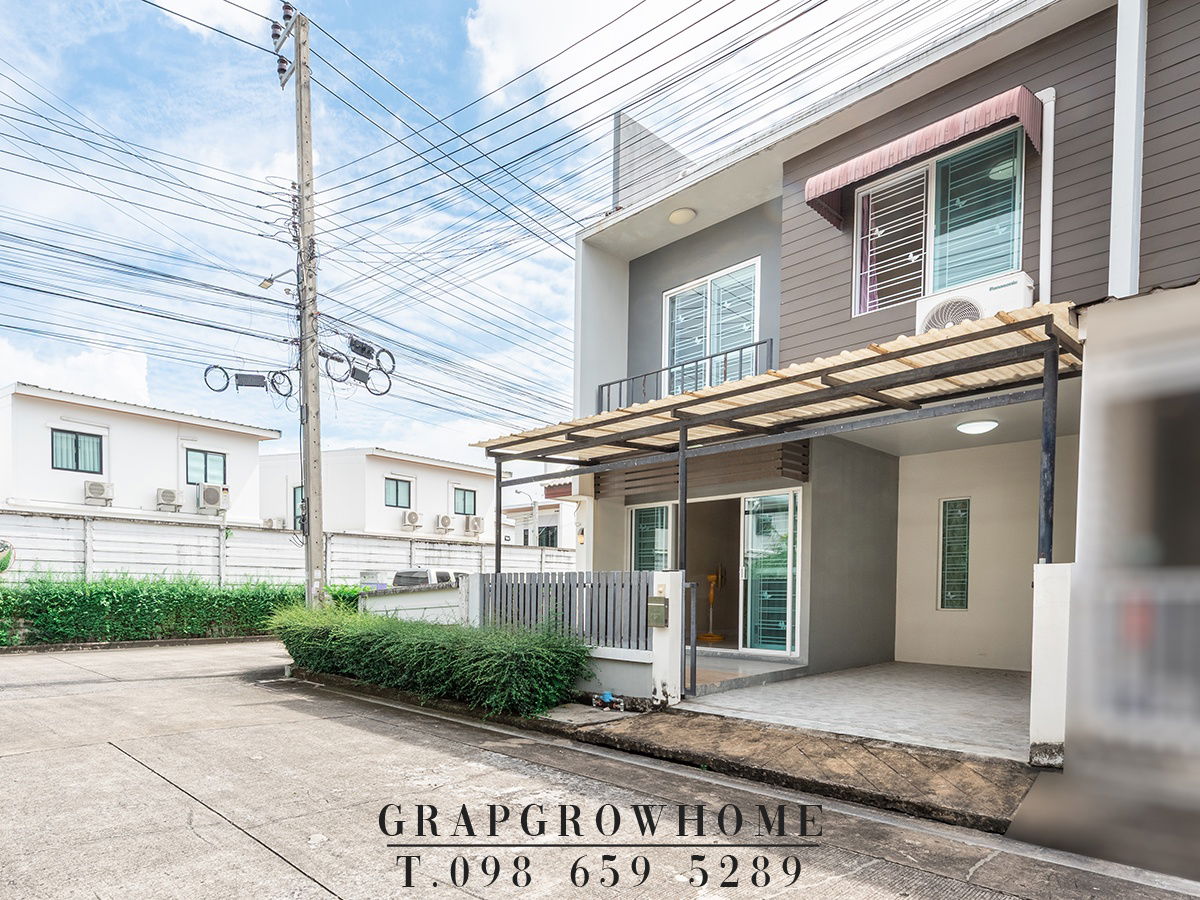 รูป เดอะ คัลเลอร์ส เลชเชอร์ บางนา กม.8 ทาวน์โฮม 2 ชั้นสไตล์บ้านแฝด บ้านใหม่เจ้าของไม่เคยอยู่ 4 ห้องนอน ใกล้เมกะบางนาเพียง 5 นาที - รูปที่ 2/36