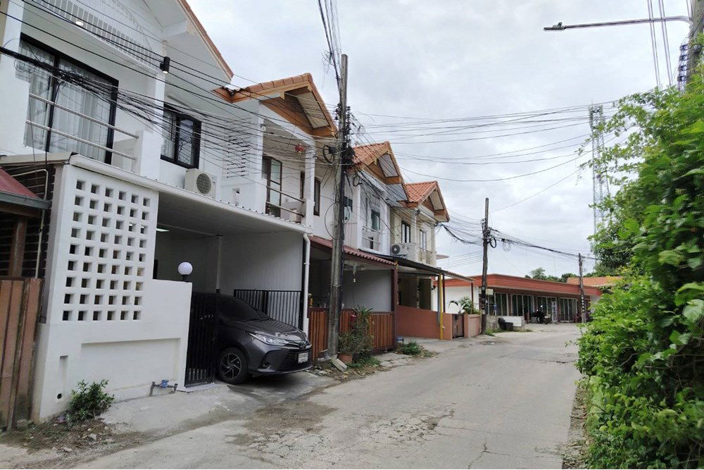 รูป [920121075-43] Cozy Fully-Furnished 3-Bedroom Townhouse in Plai Laem, Koh Samui - รูปที่ 36/39