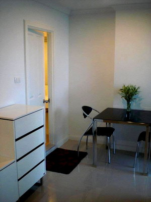 ขายคอนโด : 🔥 ขาย 🔥ลุมพินี เพลส พระราม 9 - รัชดา / 1 ห้องนอน ZC046