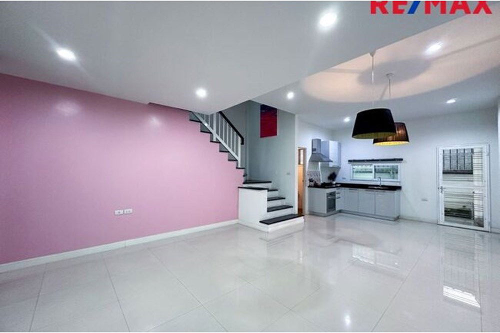 รูป [920091001-1071] ขายทาวน์โฮม 3 ชั้น โครงการ Town Plus X Ladprao - รูปที่ 7/25