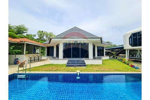 [920601001-21] 3 Bed 3 Bath Pranburi Villa For Sale