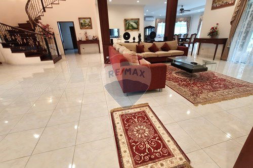 picture [920311045-58] House for rent Convinant to International school Regent Pattaya - 8/58