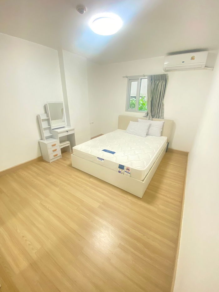 picture The Escape Condominium Sukhumvit 101/1 - 5/7