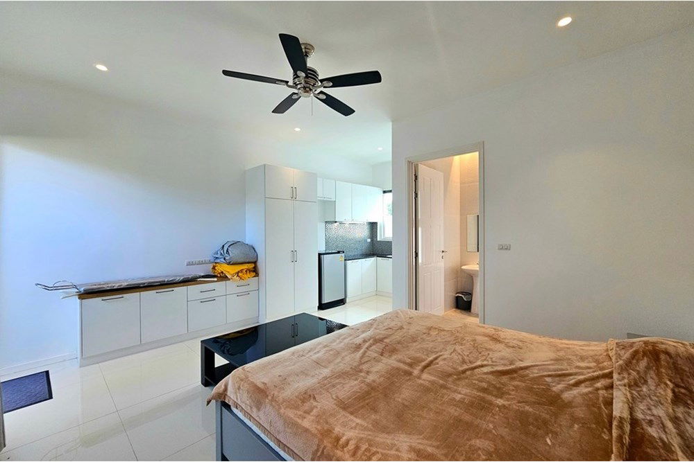 picture [920601001-687] Modern Luxury Pool Villa, 7 Bed 8 Bath in North of Hua Hin For Sale - 82/86