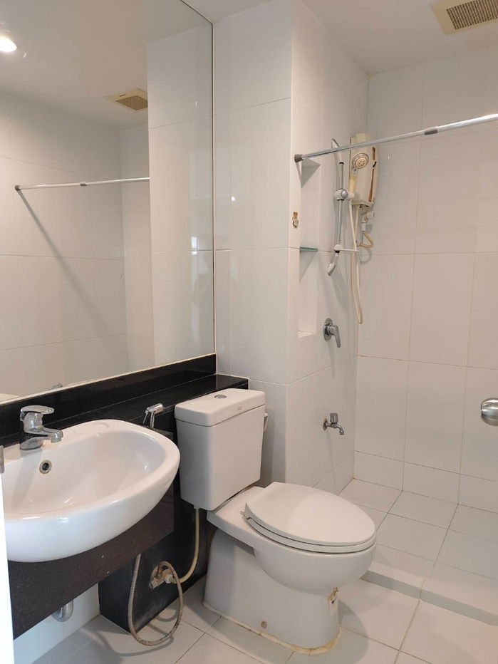 รูป ให้เช่า The parkland grand taksin ห้อง 1 ห้องนอน 1 ห้องน้ำ เฟอร์นิเจอร์ครบพร้อมเข้าอยู่ สนใจแอดไลน์ spoywink - รูปที่ 8/8