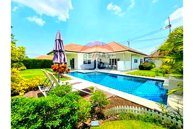 Houses for sale Hua Hin Prachaubkirikhan : [920601001-143] Mali Signature, Hua Hin Soi 112, 3 Bed 2.5 Bath For Sale