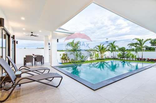 picture [920601001-38] 3 Bed 2 Bath Pool Villa in Hua Hin Soi 112 For Sale - 16/47