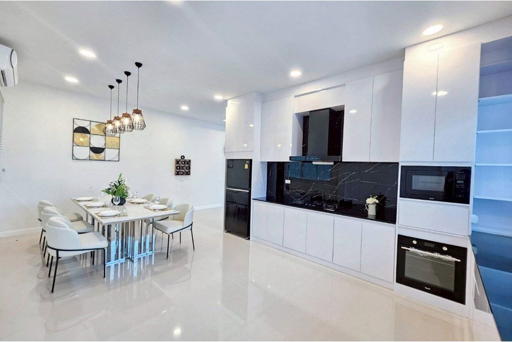 picture [920311028-274] Last chance! Luxury corner house for sale @Garden Ville 6 Pattaya. - 7/30