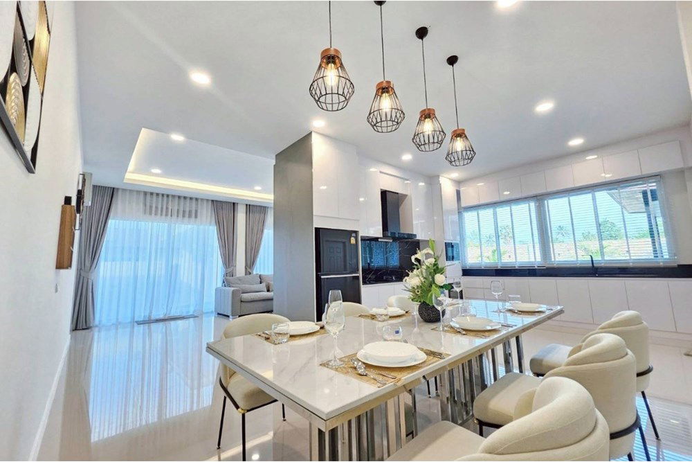 picture [920311028-274] Last chance! Luxury corner house for sale @Garden Ville 6 Pattaya. - 6/30