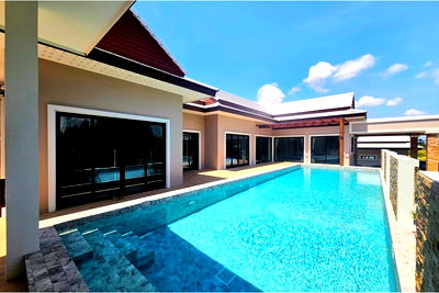 บ้านเดี่ยว ปราณบุรี ประจวบคีรีขันธ์ : [920601001-518] ทองสุขพูลวิลล่า, 4 ห้องนอน 5 ห้องน้ำในปราณบุรี