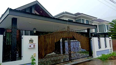 บ้านเดี่ยว ฟรอส เมจิกส์ ไอซ์ ออฟ สยาม : บ้านเดี่ยวเพดานสูงโป่ง บ้านเปล่า ราคาดี หนองปลาไหล-พัทยา