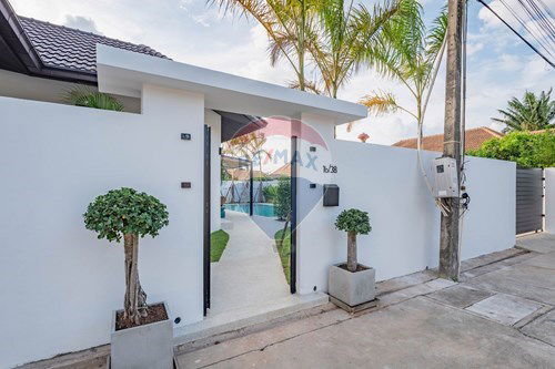 รูป [920311043-20] บ้านเดี่ยว พูลวิลล่าสุดหรู - พัทยา, ชลบุรี - รูปที่ 8/36