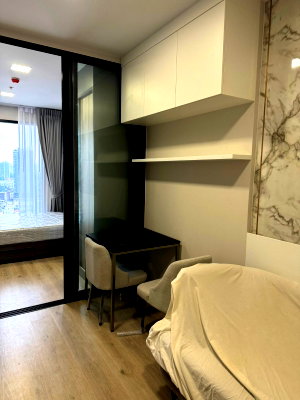 Condos for sale : For Sale The Privacy Taopoon Interchange Fully Furnished (Near MRT Taopoon)