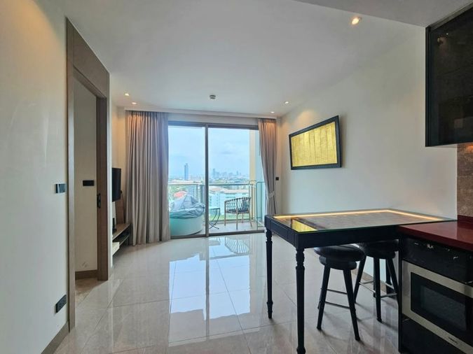 ให้เช่าคอนโดพัทยา! The Riviera Ocean Drive - อ่างจากุซชี่ วิวทะเล เฟอร์นิเจอร์ครบพร้อมอยู่