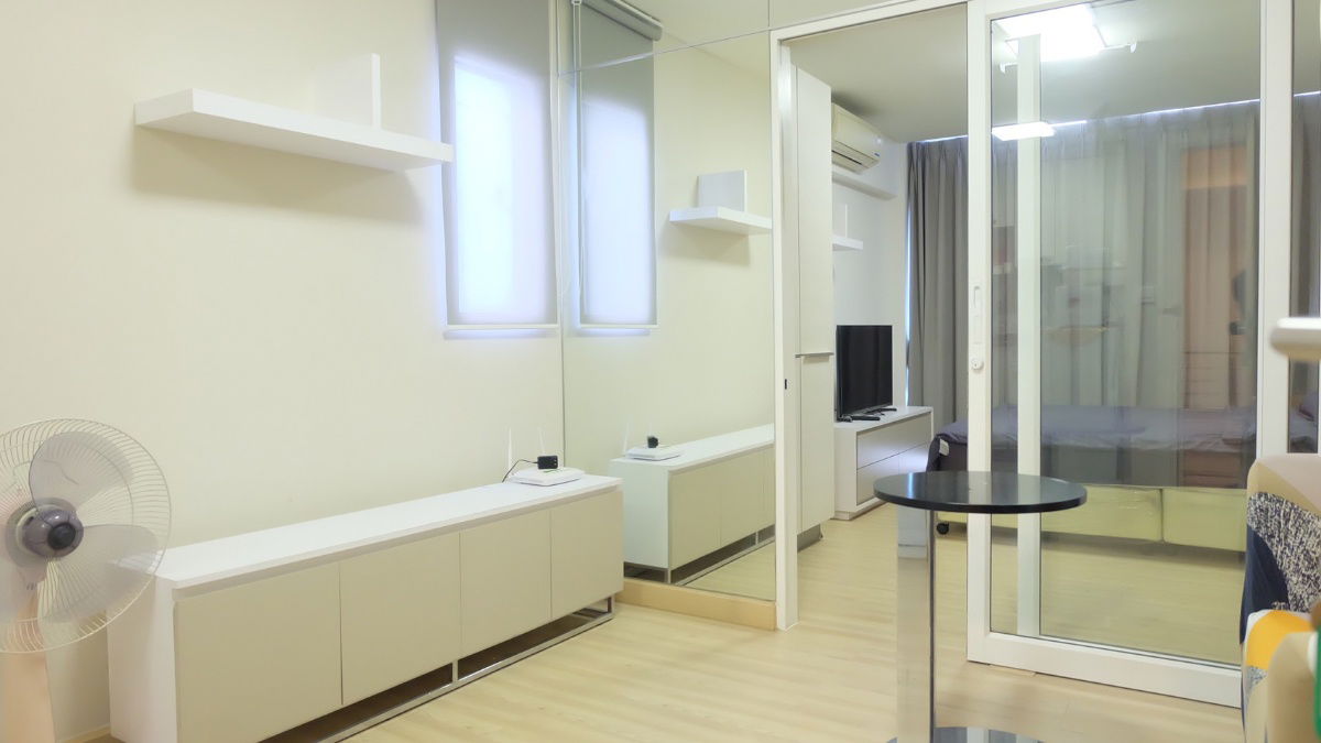 picture for rent 1-2 bedroom m society condo Mueang thong thani - 16/17