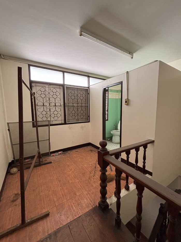 รูป ให้เช่า อาคารพาณิชย์ 3 ชั้น ซอยแม้นศรี 2 ใกล้ รพ.ธนบุรีบำรุงเมือง คลองถม - รูปที่ 14/21