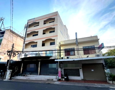 อาคารพาณิชย์ สถาบันเทคโนโลยีปทุมวัน : A7-0642 ขายอาคารพาณิชย์ ตำบลในเเมือง อำเภอเมืองนครราชสีมา นครราชสีมา (โปรโมชั่นจนถึงวันที่ 30 ธันวาคม 2568)