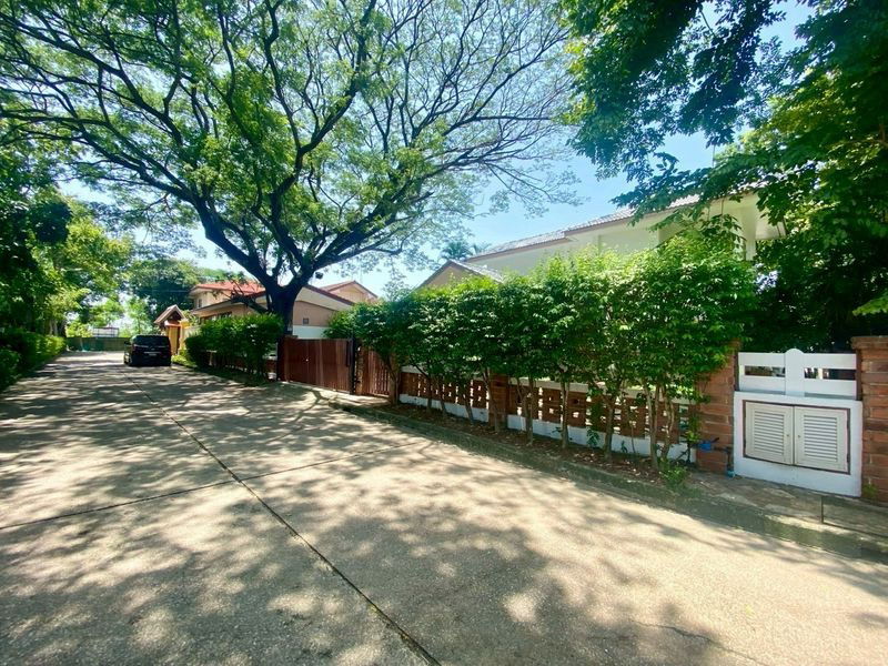 picture Resort-Style Single House for Sale, Forest Home Village, Rangsit–Nakhon Nayok Khlong 7, with Guest House, Waterfall, and Riverside Pavilion 6.99 mb - 2/20